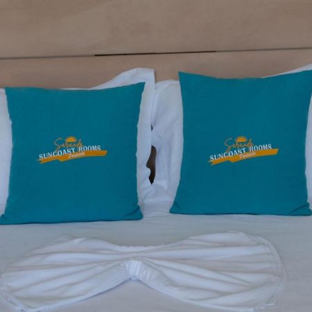 Suncoast Rooms Port Side Sarande Luaran gambar