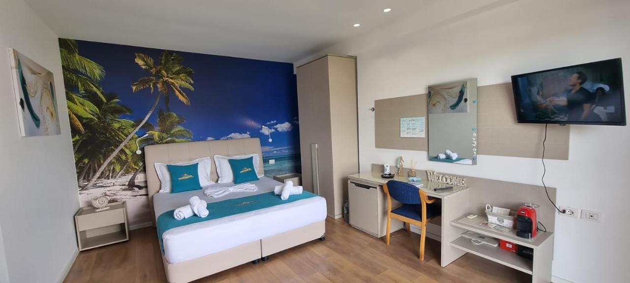 Suncoast Rooms Port Side Sarande Luaran gambar