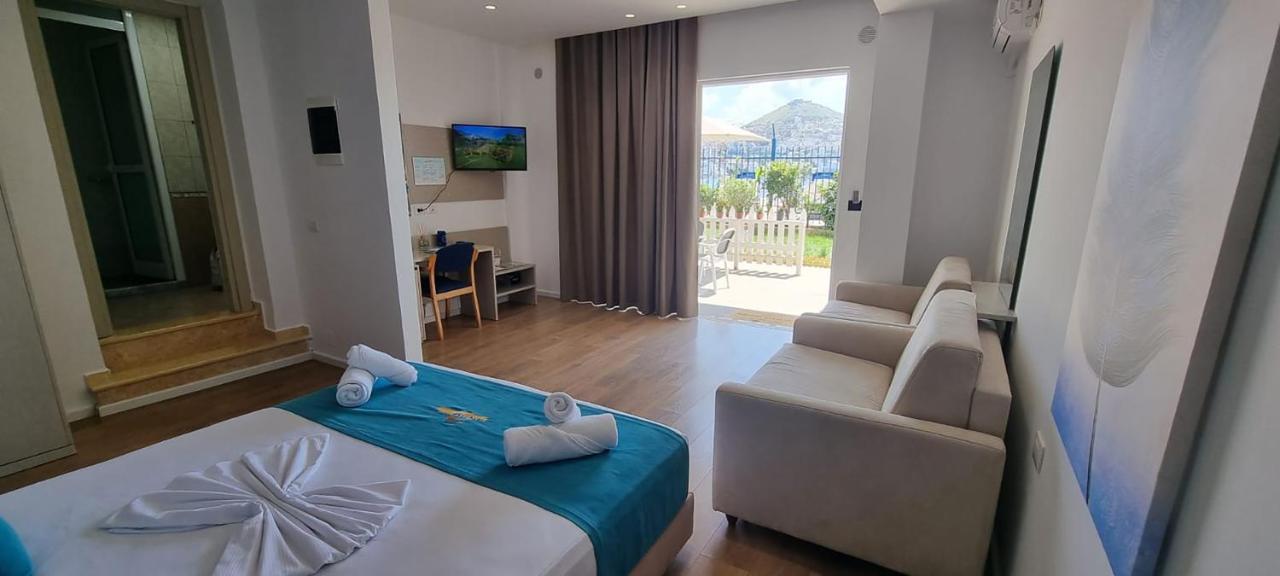 Suncoast Rooms Port Side Sarande Luaran gambar
