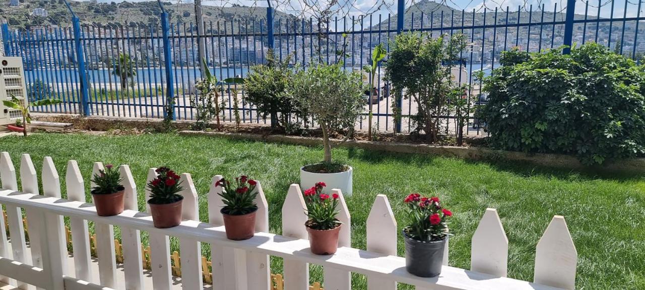 Suncoast Rooms Port Side Sarande Luaran gambar